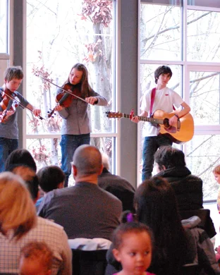 Golden! A K-Pop Kids Party