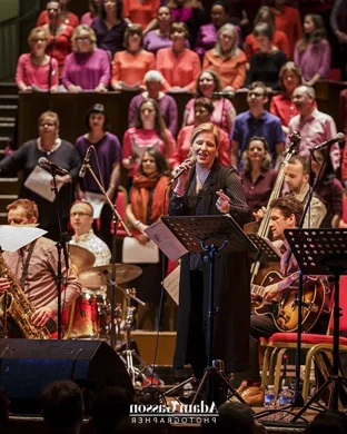 Rick Estrin and The Nightcats