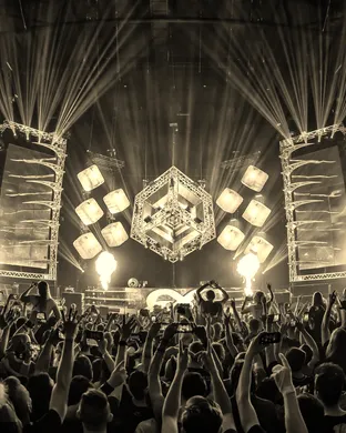Da Tweekaz
