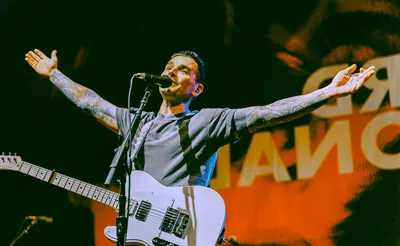 Dashboard Confessional