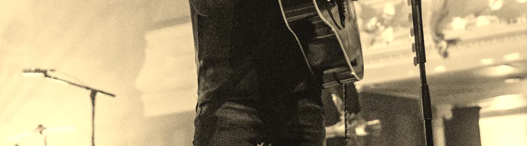 Dean Lewis
