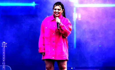 Lauren Spencer Smith