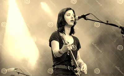 Sharon Van Etten