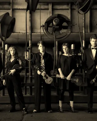 Ukulele Orchestra of Great Britain San Francisco