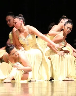 Drum Tao theatre performance